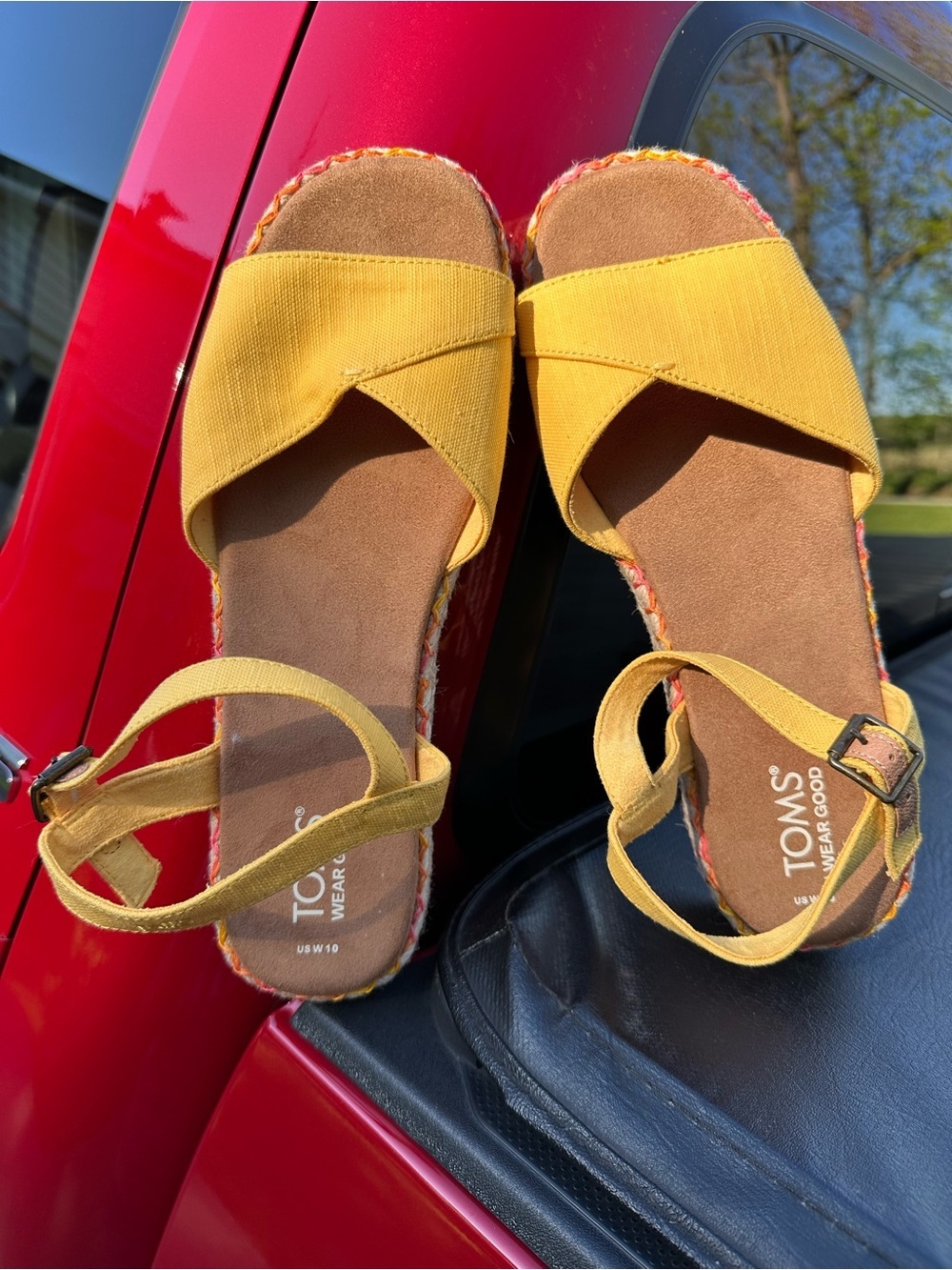 Toms Womens Abby Braided Espadrille Pineapple Yellow Flatform Sandal US W 10 New - Picture 2 of 6